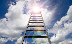 Cloud-based Monitoring Services: Redefining Technology’s Reach