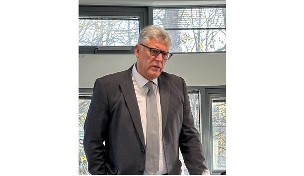 AUCSO Ex Chair Awarded With Fellowship