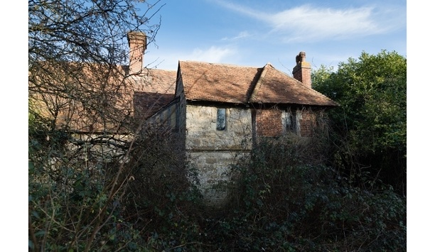 Axis Communications Deploys High-Tech Network Cameras To Secure And Monitor Historic Restoration Project