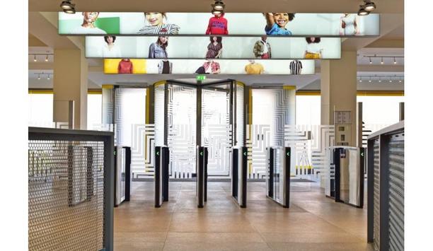 Boon Edam Secures A Retail Headquarters Building In Reading With Revolving Door And Optical Turnstiles