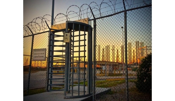 Boon Edam Unveils Updated Turnlock Full Height Turnstile