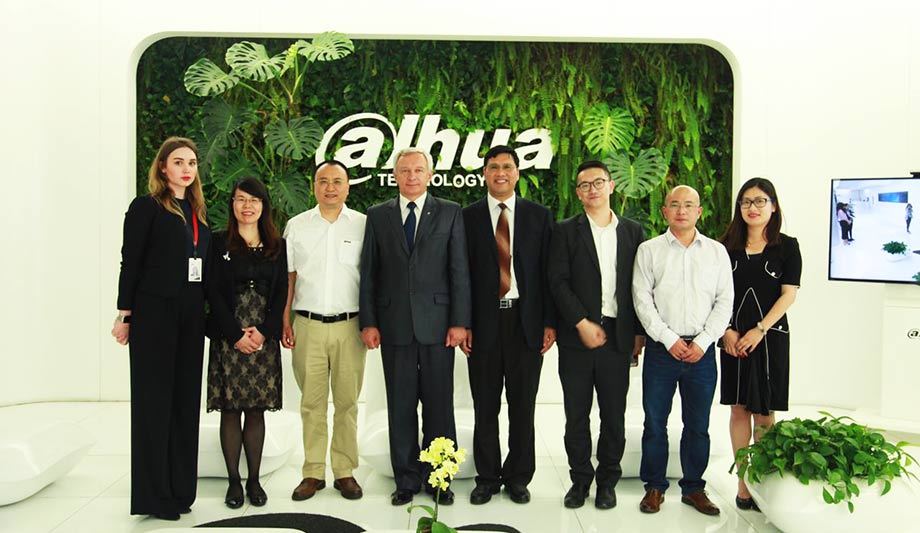International Academia Visited Dahua Technology To Understand Its Engineering Establishment And Seek Cooperation