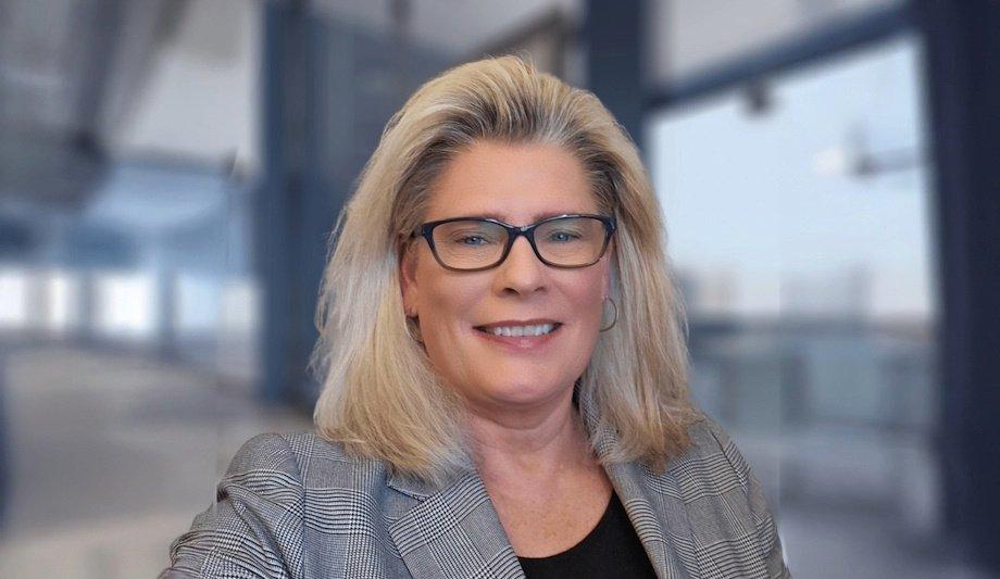 AlarMax Names Barbara Perkes As Sales Manager