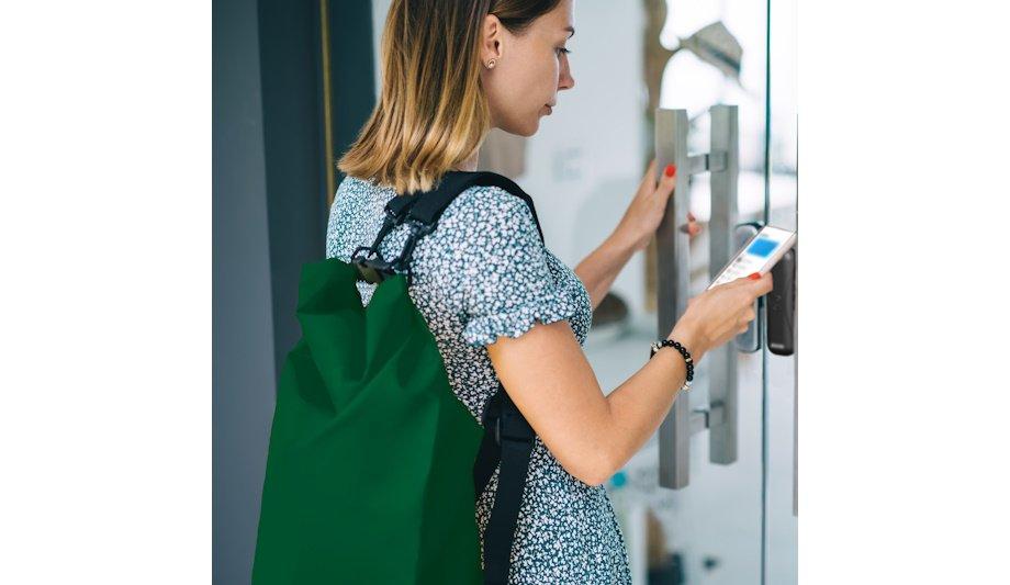 Baylor University Launches Mobile Credentials For Enhanced Campus Experience