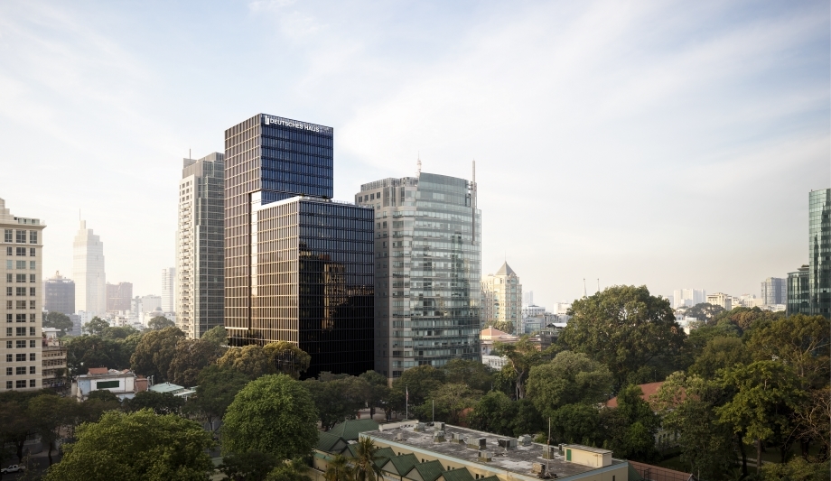 Bosch Secures Deutsches Haus Office Tower With Its IP Security Cameras And PAVIRO PA System