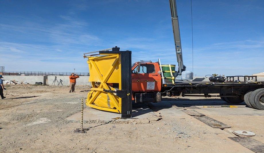 Delta’s DSC8000 Bi-Fold Speed Gate Successfully Passes M30/P1 Crash Test