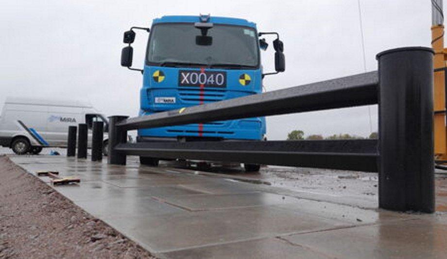 Heald Enhances Bridge Bollard System With Expansion Joint Addition