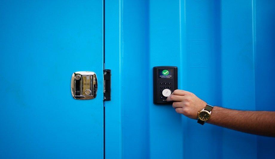 High Frequency Integrates Idesco’s RFID Display Readers In Its Mobile Linen Hub