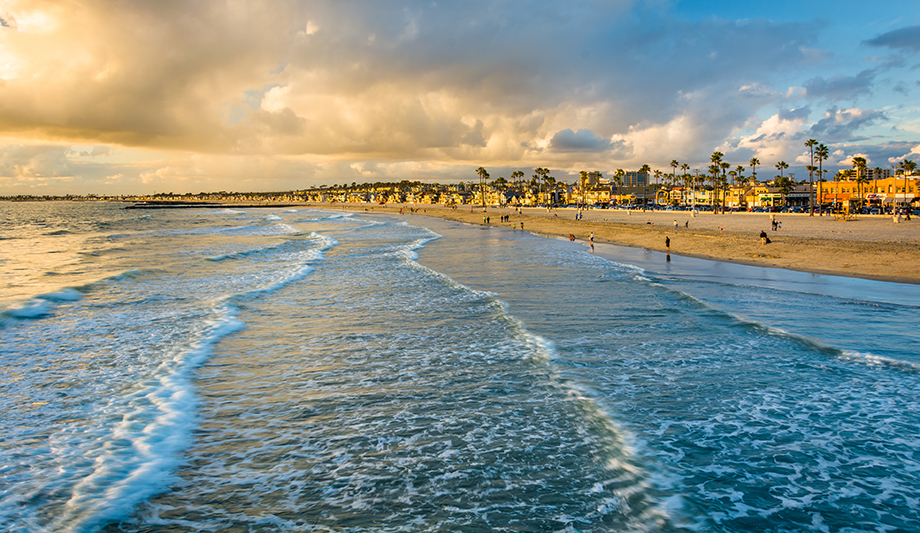 FLIR Thermal Imaging Cameras Help Newport Police To Monitor Beach Thoroughly At Night