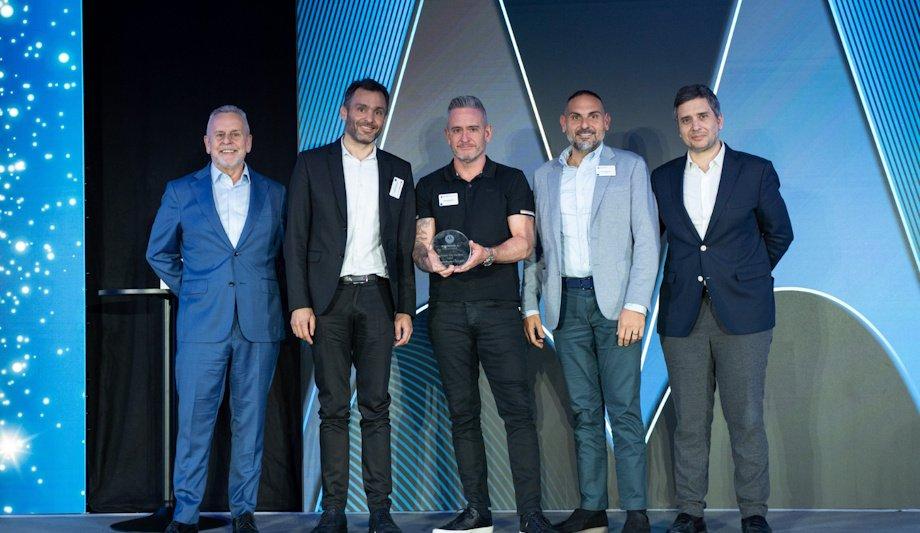 Mayflex Wins Top Avigilon Unity EMEA Distributor Award