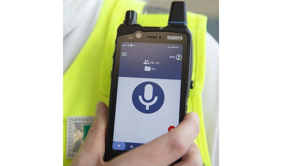 Sepura Launches Mission Critical Broadband Hand-Portable Device