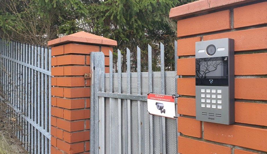 DNAKE Intercom: Safe, Smart Living In Warszawa