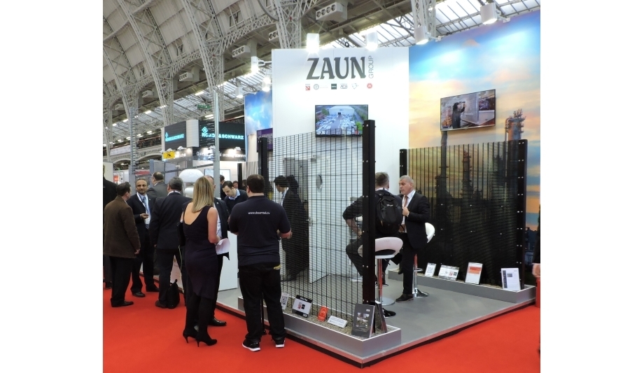 Zaun’s HVM-Based ImpaktFence And CorruSec SR3 Fencing At UK Security Expo 2017