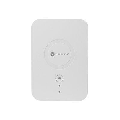 Climax Technology ESGW-15ZW IP gateway with a built-in RF, Z-Wave module, and rechargeable battery pack