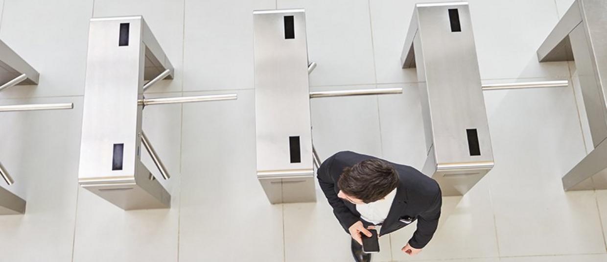 Real-time Trends: How To Enable A Safe Work Environment With Location Services, Virtual events by HID